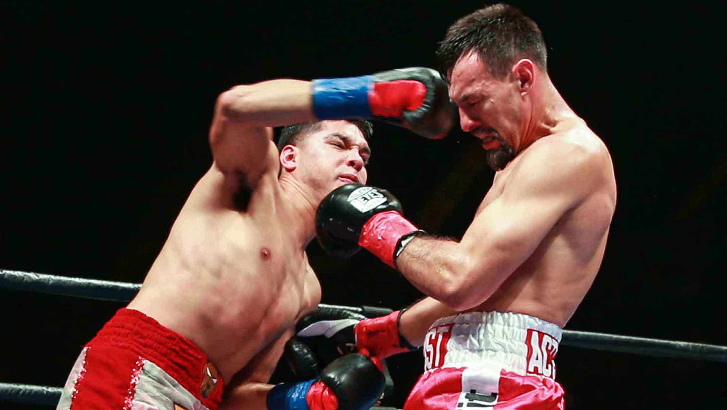 Robert Guerrero drops split decision to David Peralta - Los Angeles Times